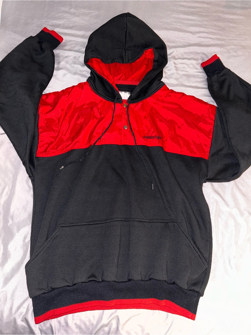 Vintage Adidas Hooded Pullover Sweatshirt